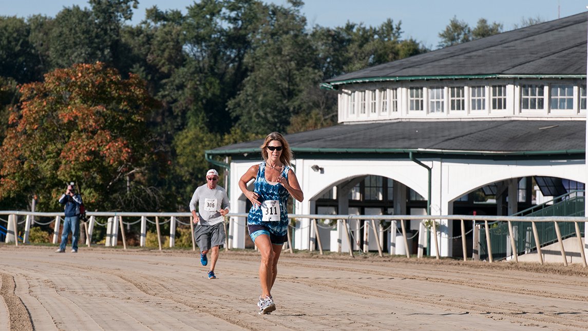 PaddockPointe's tweet image. Calling all runners! Get that adrenaline pumping at our upcoming race, The Laurel Park 5K &amp;amp; 10K, held on October 9, 2022: bit.ly/3Qar9yK. The race starts and ends in @LaurelPark, and joggers will also travel through @PaddockPointe
Register here: bit.ly/3GUT7du