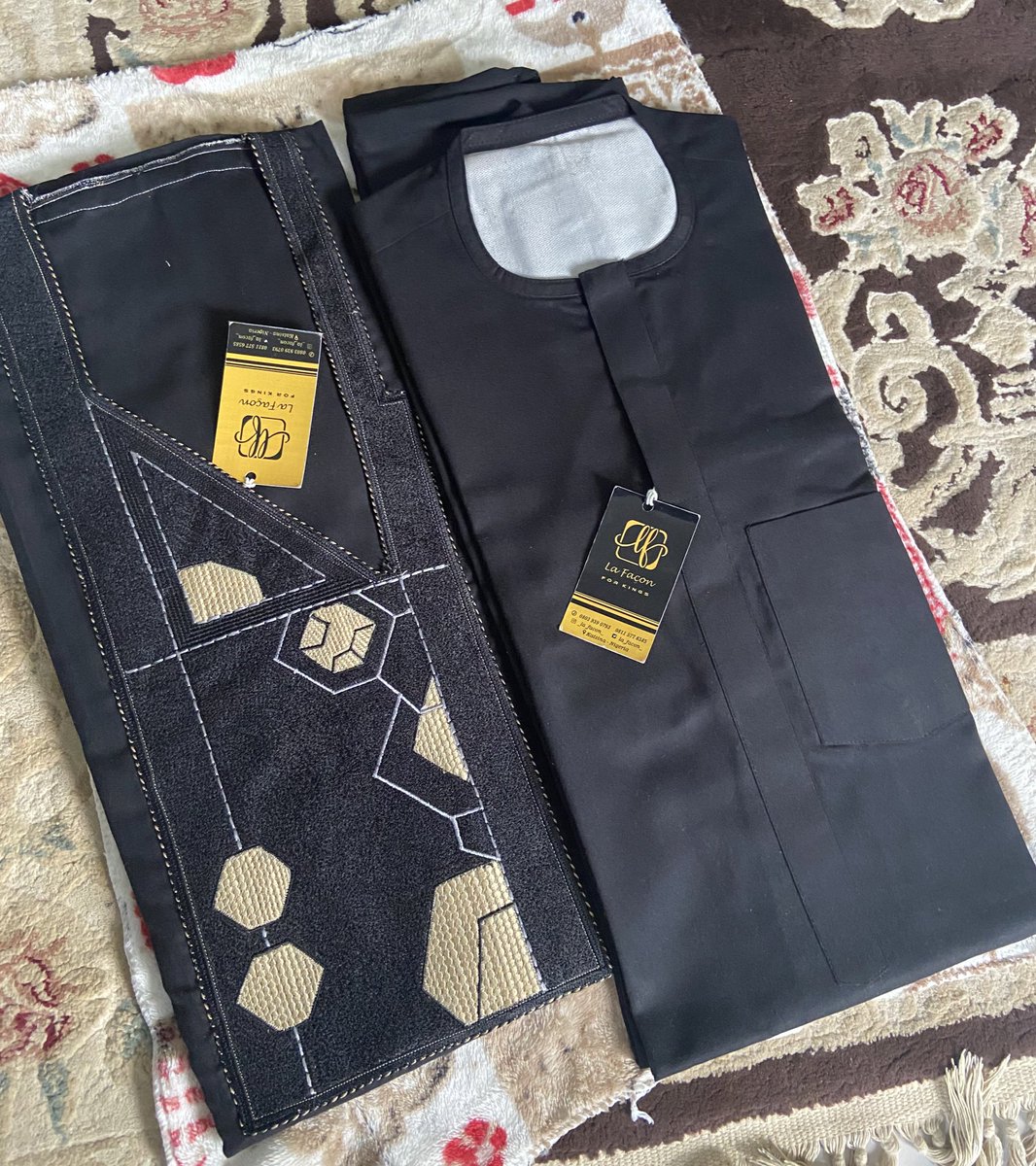 la_facon_'s tweet photo. We bet you want your Agbada fit just like @_abdul_m_s ‘s. Let’s be your plug, any day anytime. 📍katsina (nationwide delivery) #agbadastyle #katsinatailor #forkings retweet and patronize please 👏🏼 https://t.co/m0NfSvzONG
