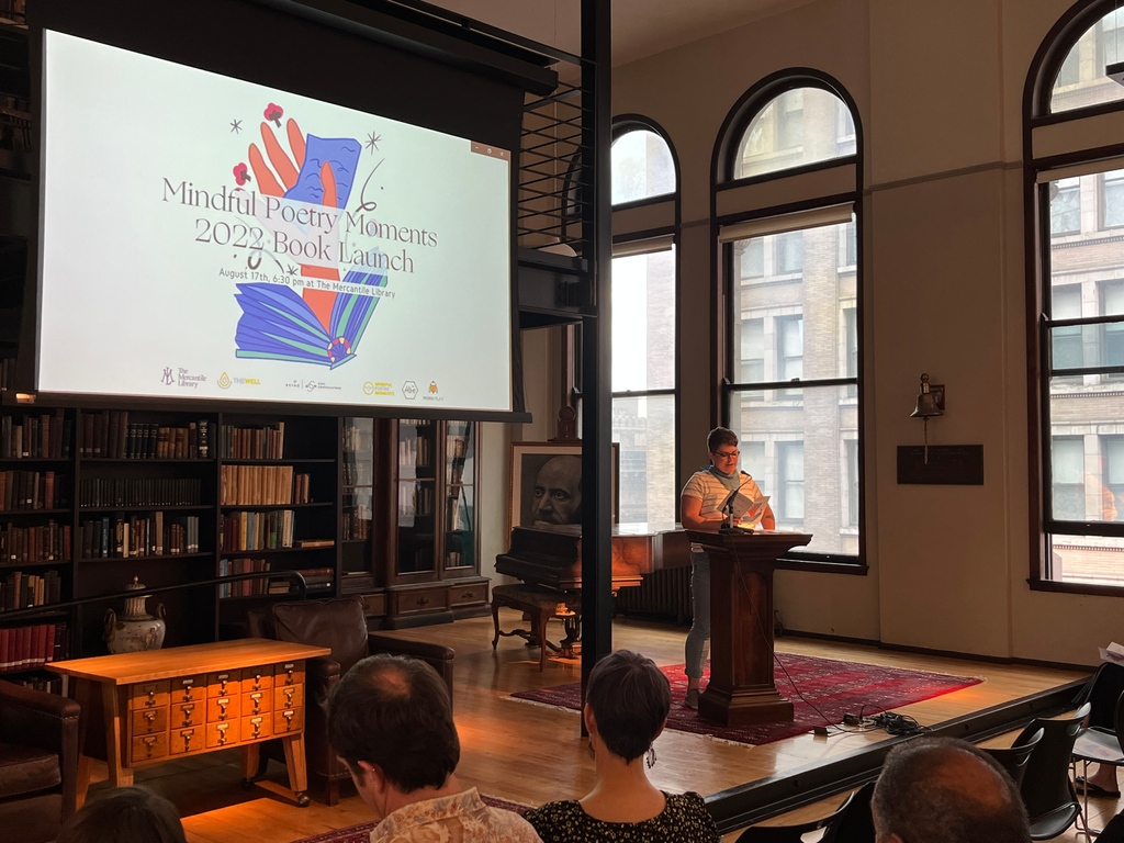 TheWell_World's tweet photo. What a magical evening! 20 readers from around the WORLD read their poems from #MindfulPoetryMoments2022. 📖⁠ ✨⁠
⁠
Thanks to our partners @onbeing @cincyhive @wordplaycincy and @themercantilelib.⁠ Cover art courtesy of @alexxx_ramirez https://t.co/xhsqE58EEB