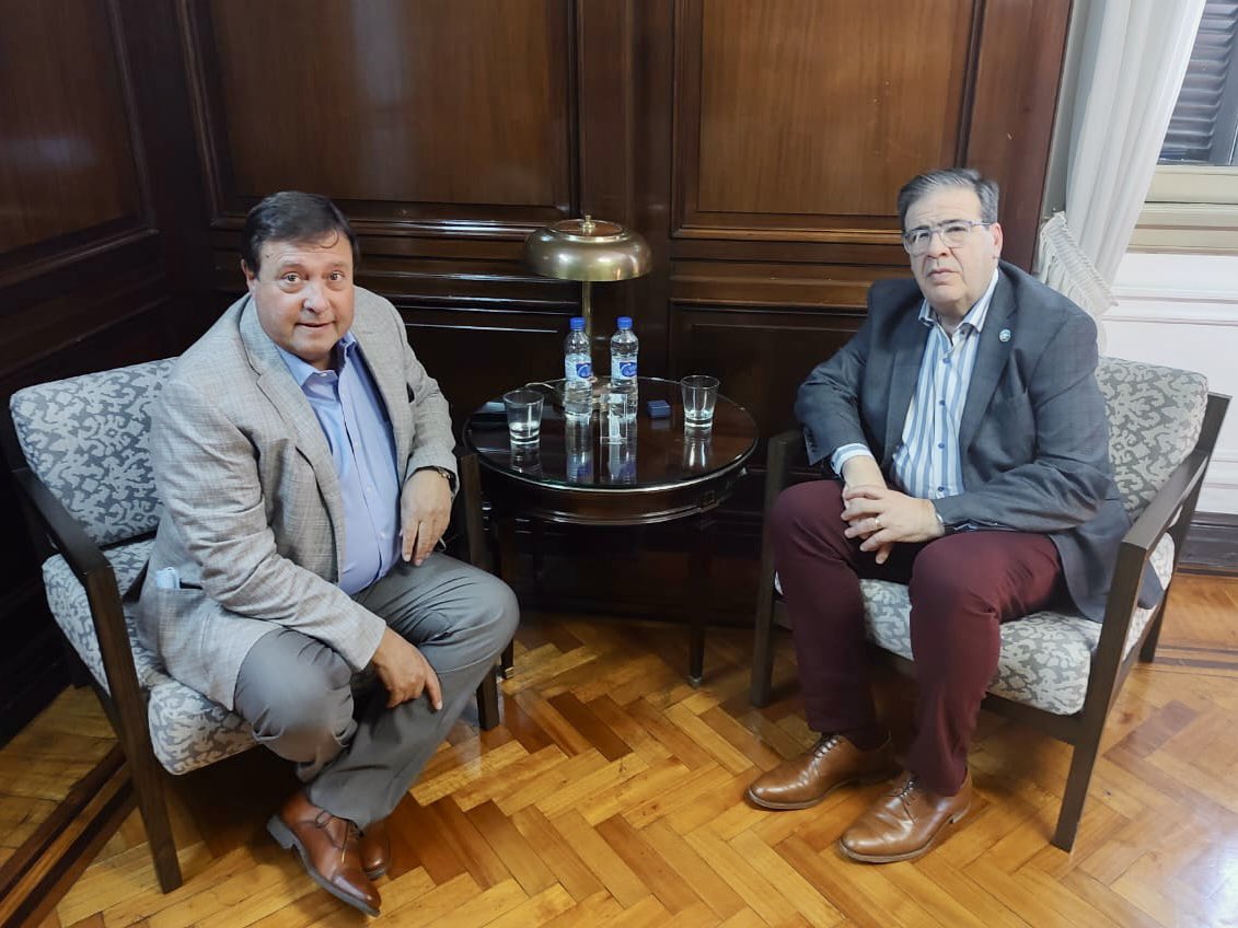 Hoy nos reunimos con el intendente de San Antonio Oeste <a href="/CASADEIADRIANOK/">Adrian Casadei</a> para repasar todas las gestiones y proyectos que estamos trabajando desde el <a href="/SenadoArgentina/">Senado Argentina</a> para continuar mejorando la calidad de vida de todas las vecinas y vecinos. Gracias por la visita. #juntosaca✅