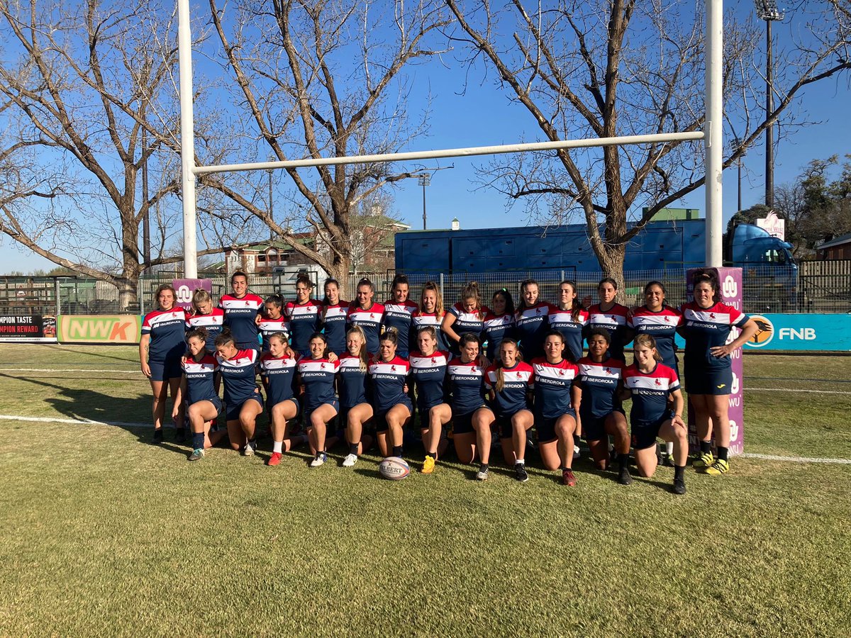 ferugby's tweet photo. #LeonasXV | 🦁 📷 Captain's Run de las @leonasrugby en Potchefstroom 💪🏻
🏉 🇿🇦 @WomenBoks 🆚 🇪🇸
📆 Viernes 19
🕘 15:00h.
🏟 Fanie du Toit
📍 Potchefstroom
📺 🔴 @rtveplay /
En @teledeporte, desde el min. 30
#VamosLeonas #SUDESP
@iberdrola @Renfe @JomaSport @deportegob @COE_es https://t.co/p54DkGG5zR