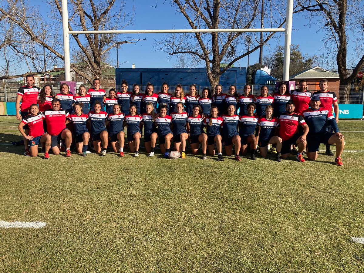 ferugby's tweet photo. #LeonasXV | 🦁 📷 Captain's Run de las @leonasrugby en Potchefstroom 💪🏻
🏉 🇿🇦 @WomenBoks 🆚 🇪🇸
📆 Viernes 19
🕘 15:00h.
🏟 Fanie du Toit
📍 Potchefstroom
📺 🔴 @rtveplay /
En @teledeporte, desde el min. 30
#VamosLeonas #SUDESP
@iberdrola @Renfe @JomaSport @deportegob @COE_es https://t.co/p54DkGG5zR