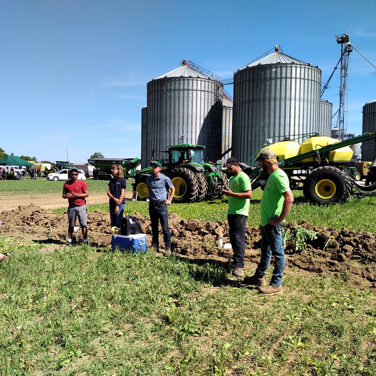 GHSCIA's tweet photo. Awesome start to #CompactionDay at @SnobelenGrain this morning! Groups are rotating through stations on cover crops, tire talk and of course the live compaction demo with equipment over sensors with @WheatPete @ssickle https://t.co/WmfK4OjXzO