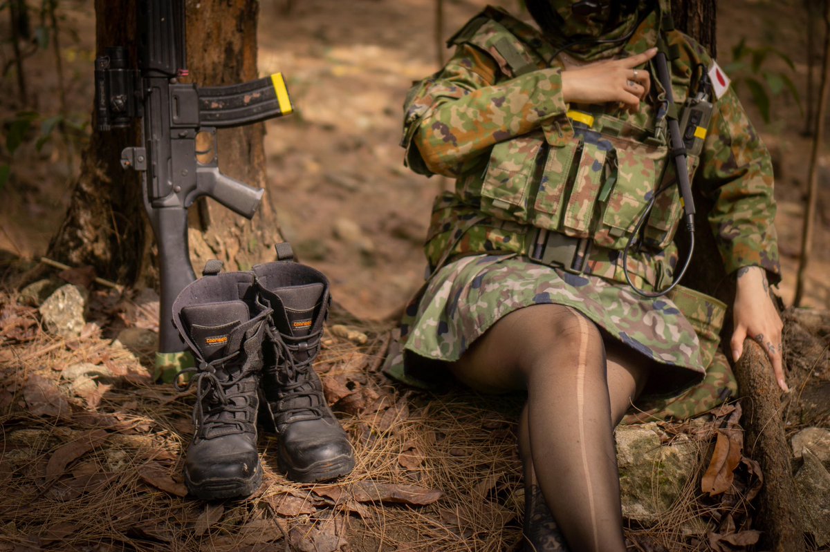 theavtist's tweet photo. Finally New meow jgsdf set 🫡 😾
I use it as my desktop wallpaper lol

Support here for more : 
https://t.co/K9Rl0Lj3a4 https://t.co/ZrjIVrpLcG