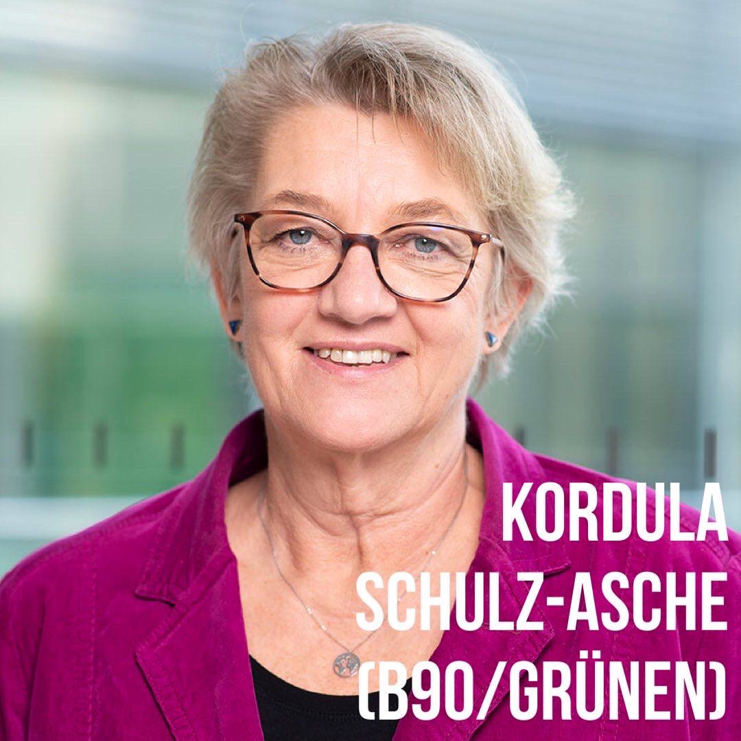 walkofcarehalle's tweet photo. Am 24.08.2022 mit uns auf dem Podium:
Kordula Schulz-Asche (Grüne)
Abgeordnete der @Die_Gruenen im Bundestag,  Sprecherin für Pflegepolitik, Mitglied im Gesundheitsausschuss
#lasstunsreden #Pflegekammer #Pflegetalk https://t.co/Y6aYAwsS6h
