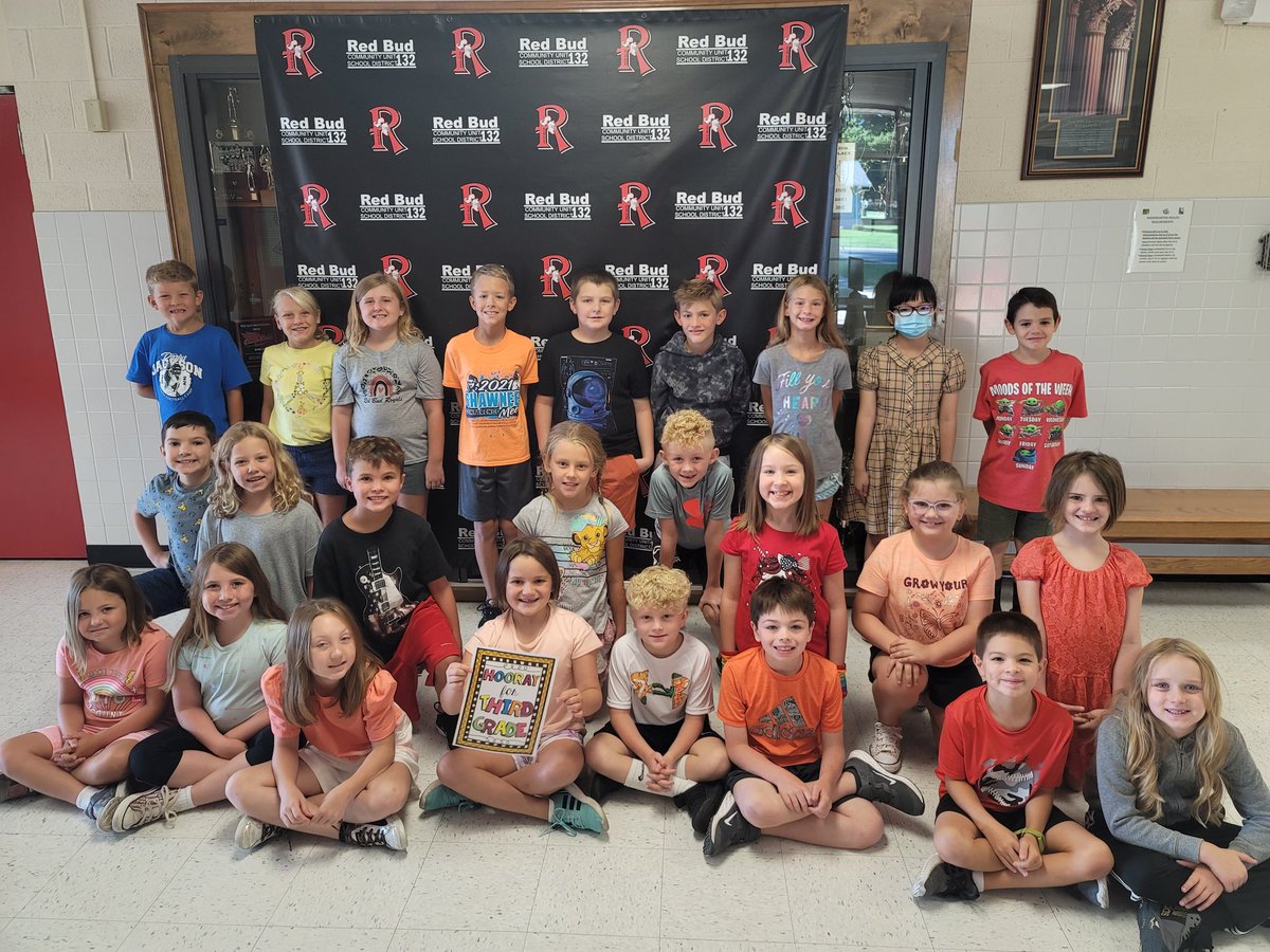 MorganMueth's tweet photo. Mrs. Mueth's class was super excited to kick off the 3rd Day of School in 3rd Grade today! We celebrated with fun activities that included the number 3! Here's to a great school year! #redbud132 https://t.co/hvq61aEpL0