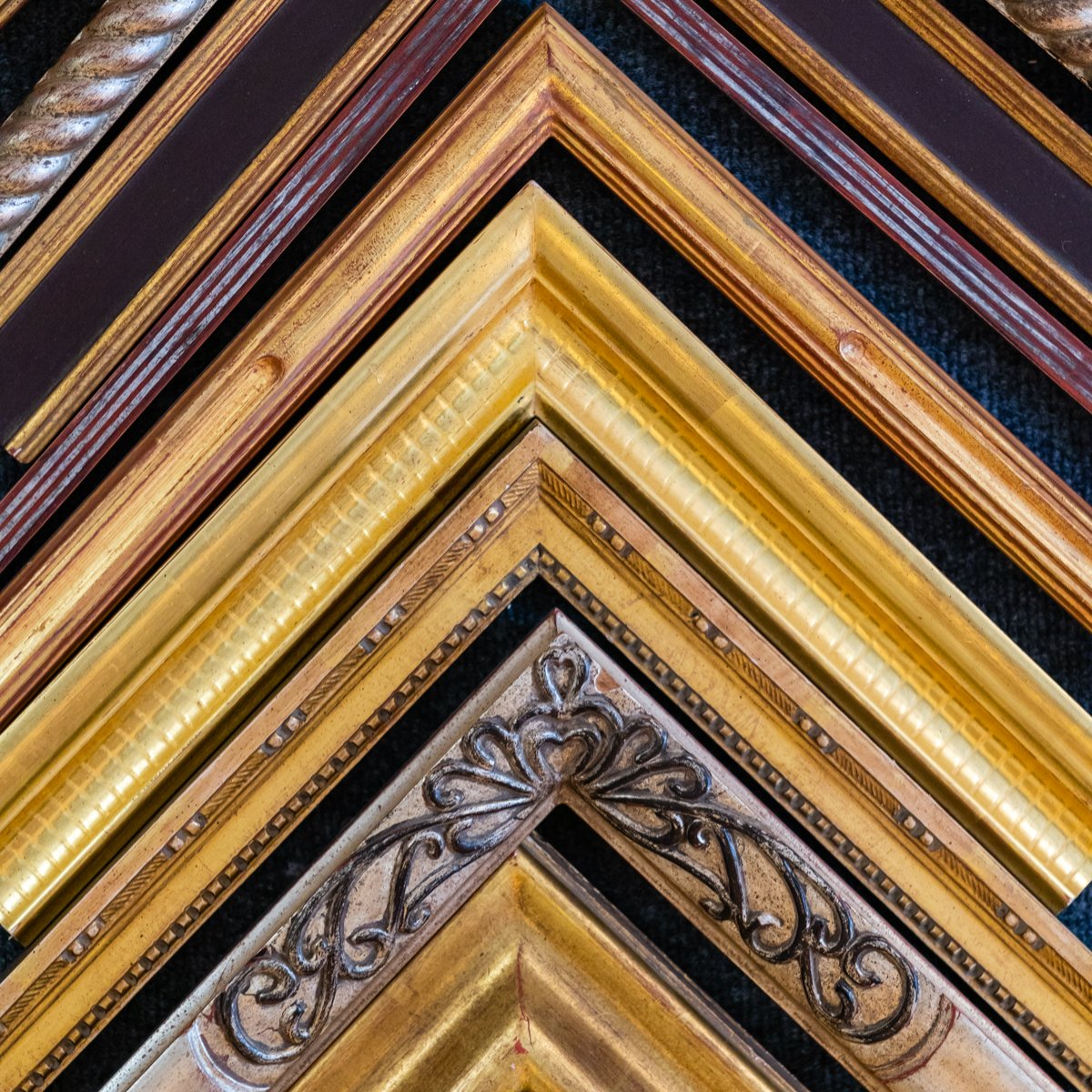 AllenFrame's tweet image. It's all in the details. Add an extra element to your artwork or picture with frames as unique as these.