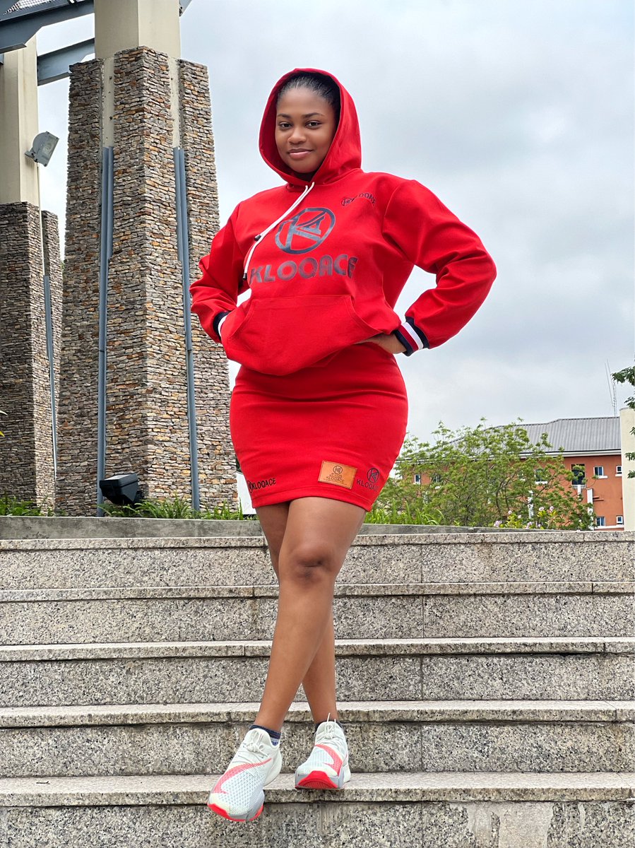 realsophy's tweet image. What is it giving? 🙈

Fit ( instagram.com/kloqace.ng?igs… )