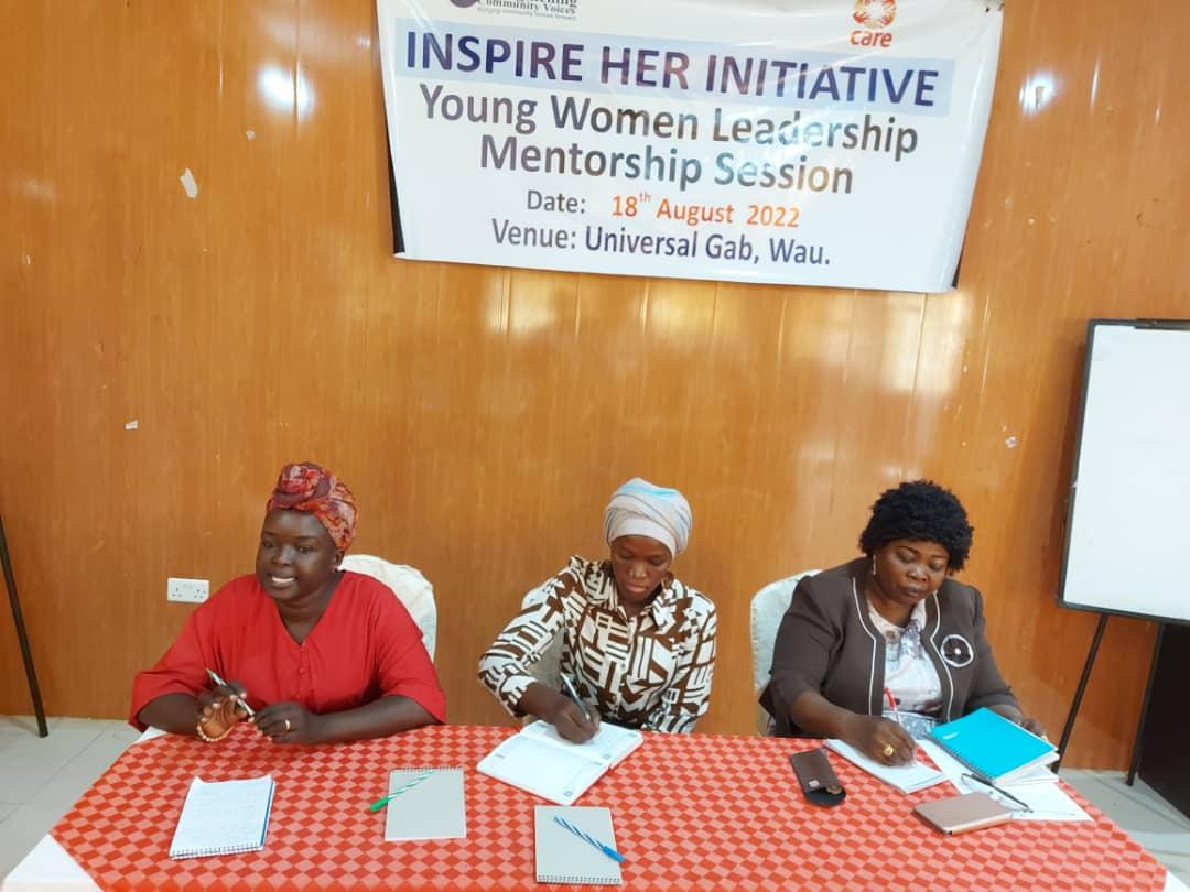 GraceJohnKenyi's tweet photo. Mentorship is one of the important strategy for helping  #young women and girls gain the skills and confidence to become leaders. Earlier today I joined the team @CCscov to facilitate the young women leadership mentorship session in Wau, WBGS. https://t.co/oMRKCZvbmO