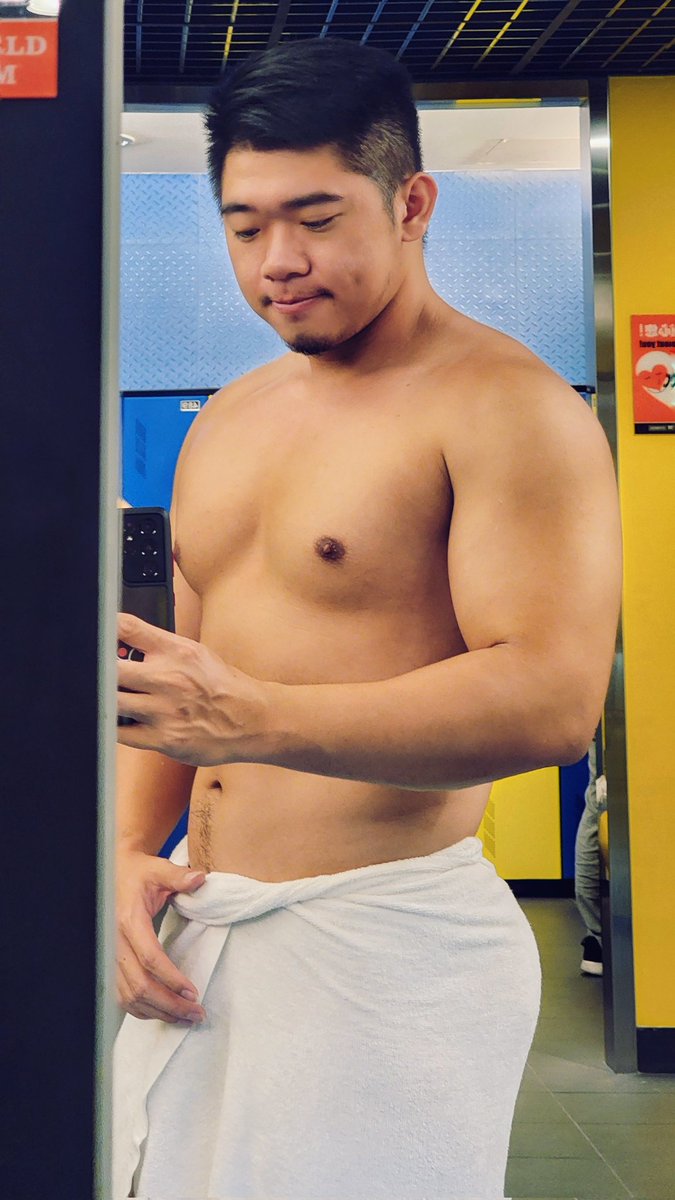 q0987562538's tweet photo. Good night #ChestDays https://t.co/CwW5AVV5mP