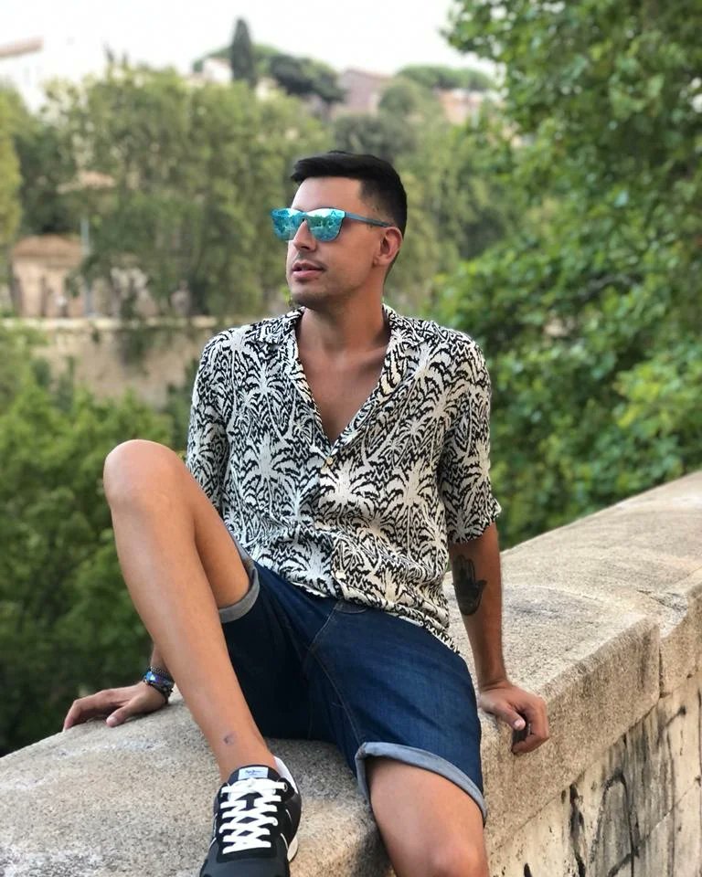 Alejito7's tweet photo. Que no se acaben estas vacaciones. Roma enamora ❤️ #italia #roma #tiber #iloveroma #vacacionesqueacaban https://t.co/IXECzDCkY9