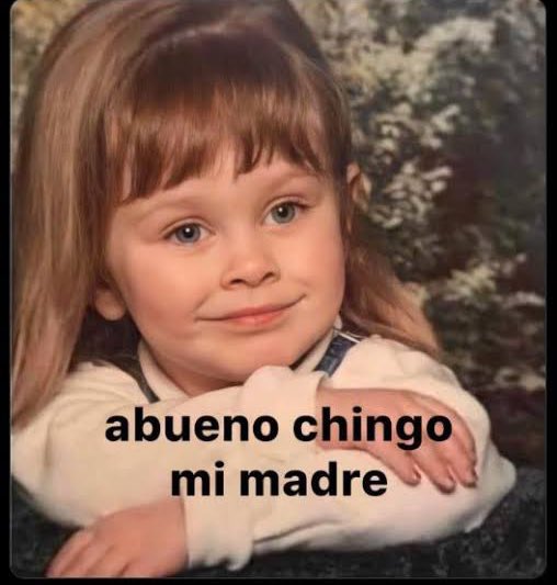 caranchagas's tweet photo. Las pibitas de 40 viendo cómo le dicen señoras https://t.co/xK4eIoemdc