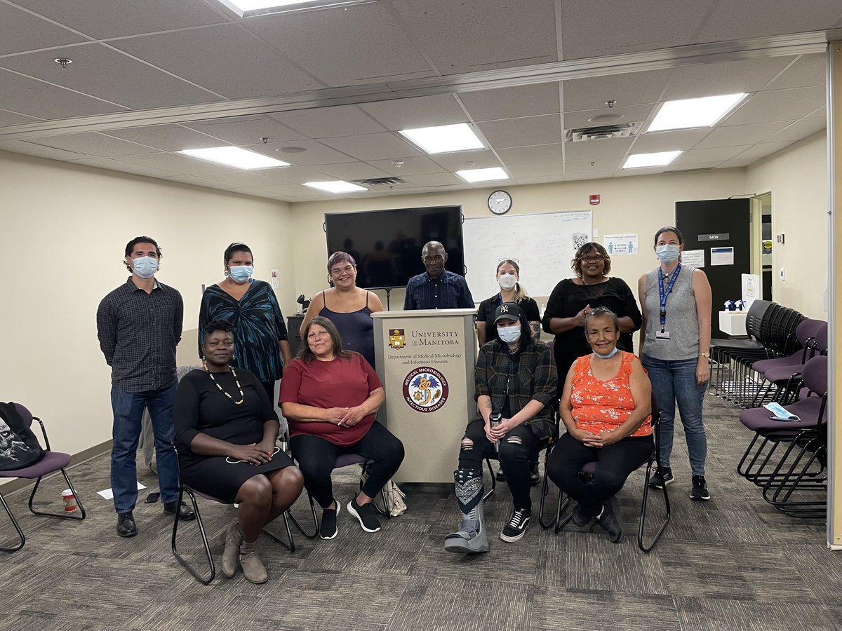 Today peer leaders from Kenya and Winnipeg met today <a href="/UofMMedMicro/">UofM Med Micro & ID</a>  and exchanged cultural experiences, knowledge, questions, motivations and challenges, and the activism and advocacy that each one does.
Thanks peers, @veganearthfem <a href="/evillacisg/">Enrique Villacis</a> <a href="/julielajoie13/">@julielajoie13</a> &amp; Dr. Fowke