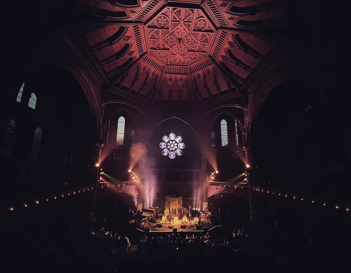Pospo's tweet photo. Jau•bi alongside Tenderlonious, Latarnik and Horatio Luna + Grewal Twins, Live #jaubi #tenderlonious #latarnik #horatioluna #grewaltwins #unionchapel #london #live https://t.co/iKq0GpFRYR