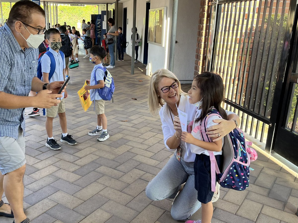 Leigh Chavez (@leigh_chavez) on Twitter photo Wishing everyone at Camino Grove a terrific start! I loved welcoming students and families this morning! #arcadiafirstday <a href="/ReneeCostarella/">Renee Costarella</a> <a href="/CaminoGrove/">Camino Grove</a> Wishing everyone at Camino Grove a terrific start! I loved welcoming students and families this morning! #arcadiafirstday <a href="/ReneeCostarella/">Renee Costarella</a> <a href="/CaminoGrove/">Camino Grove</a>