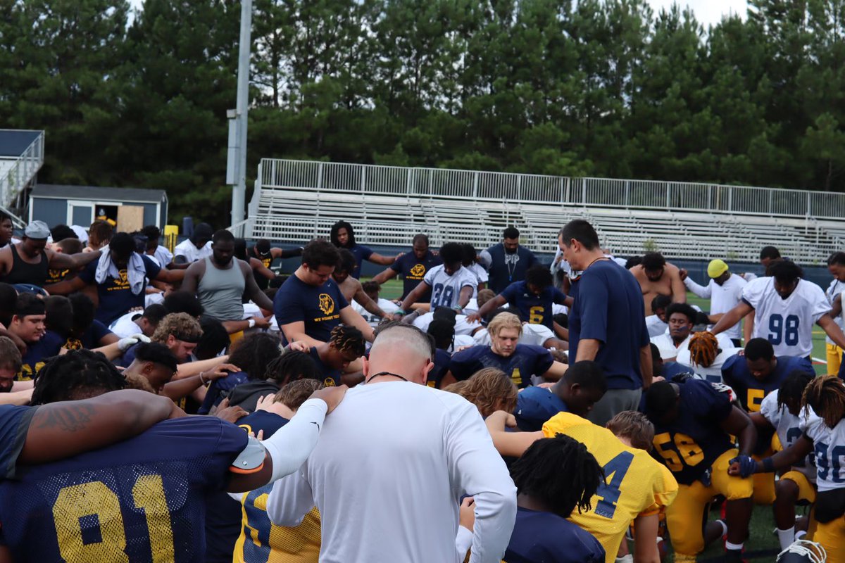 Reinhardt Football tweet media