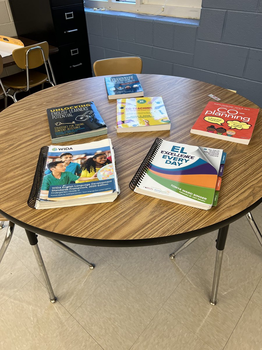 yared_mr's tweet photo. Welcoming our new Elementary ELD teachers! They are ready and fired up to do the work! #4bigideas #equityofopportunityandaccess #integrationofcontentandlanguage #functionalapproach #collaboration @mrsthewlett @TeachbiahG @NZVillavicencio @LaProfeBilingue @MCPSDELME https://t.co/rmtnXZiEDW