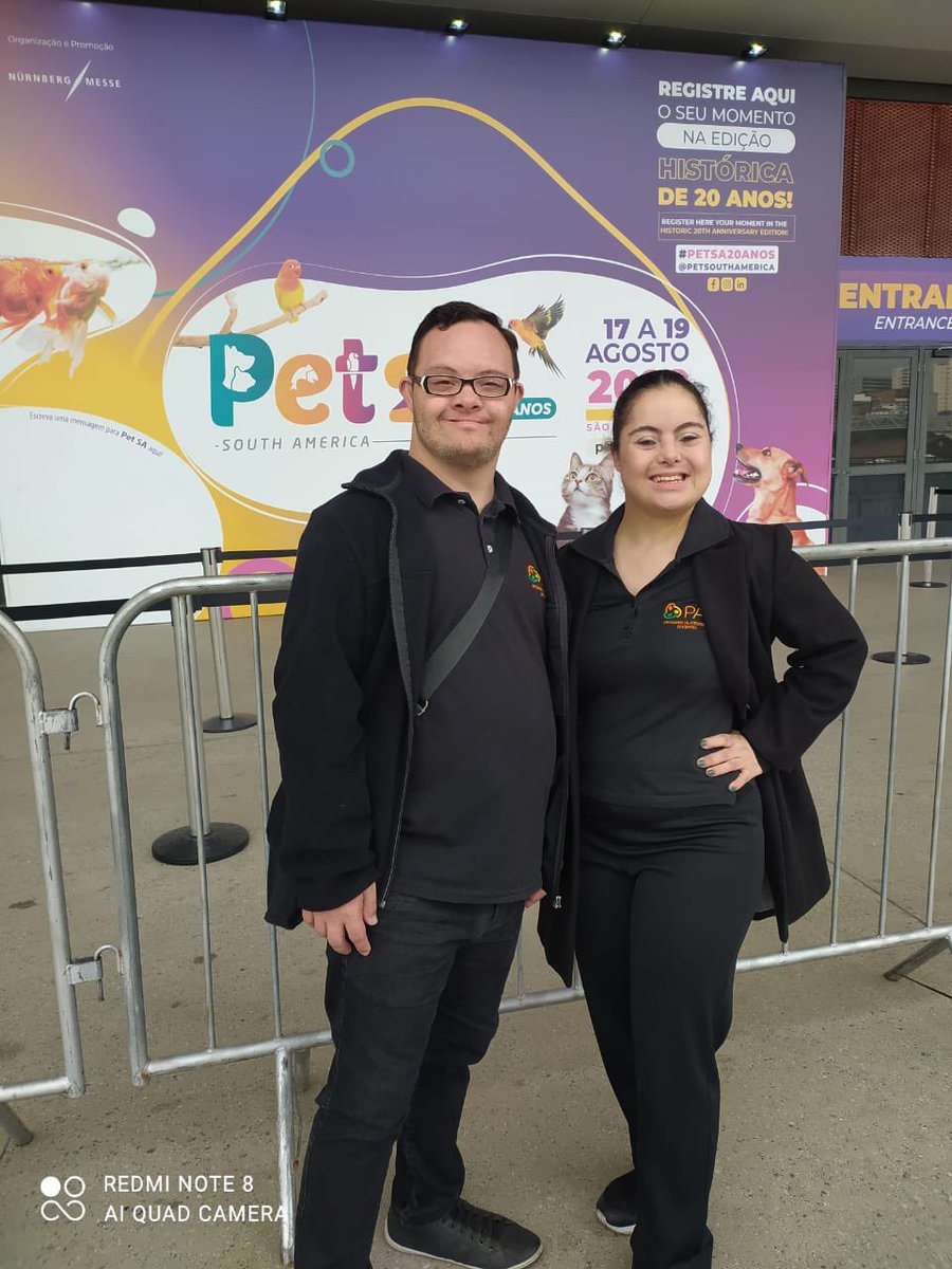 Cheffigueiredo's tweet photo. 2º Dia na PET + Vet 2022!!! 👏👏👏

EQUIPE PAE &amp; Almaroma. ❤️

PET + Vet 2022
São Paulo Expo
de 17 até 19/08/2022

Obrigado 
@petsouthamerica 
@petvetexpo 
@visit_nurembe
Inclusão, Eventos, Coworking, Cafeteria/Bistro e Gastronomia!

Almaroma Inclusive 
+55 11 98962-8000 https://t.co/PR0xs25Gxk