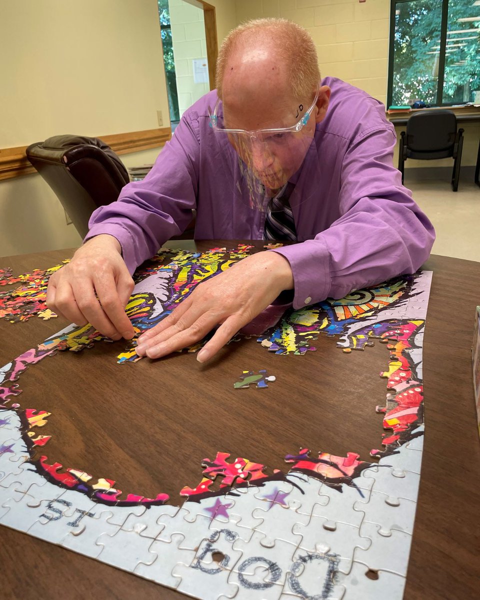 It's all in the details 🧩 

#Puzzle #HCOppCenter #PuzzlePieces #inclusion #disabilityawareness #Disabilities #makingapuzzle #ChesterCountypa #SoutheasternPA