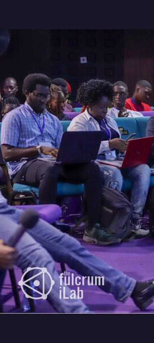 Online PowerBI class starting in a bit with <a href="/DJNRT_/">DJ_NRT</a> <a href="/Dak_him/">Joshua Dakim🦅</a>