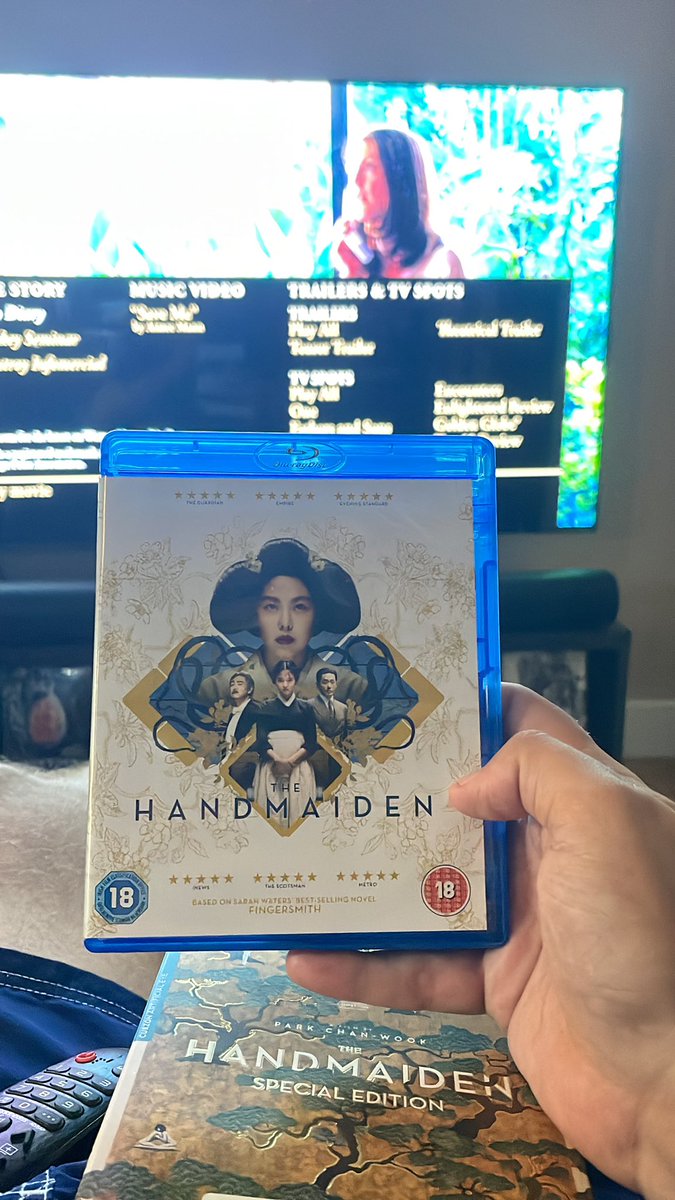 TheCybernik's tweet photo. Tonight’s movie: The Handmaiden “Extended Cut” https://t.co/jHhqqmmCa0