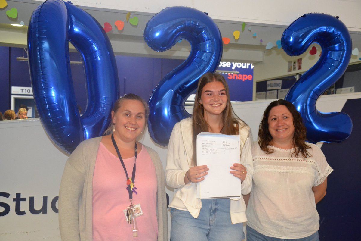 Eckington6thform tweet media