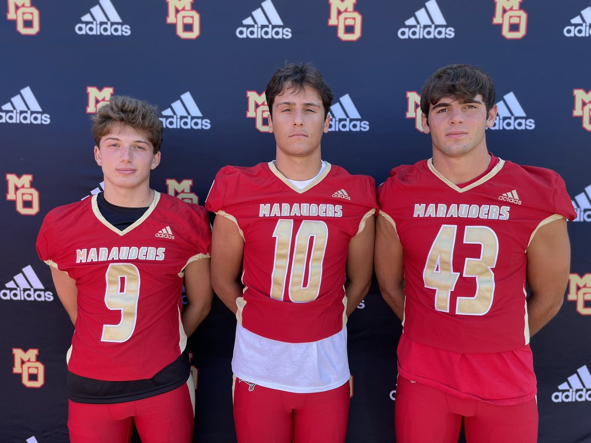 MOHSFootballNJ's tweet photo. Picture Day at The Ship! Our captains @jtabrusci, Joe Drew, and @amoscatello43! @MOHSMarauders @ZywickiR @PrincipalMOHS https://t.co/Vk47kwtc77