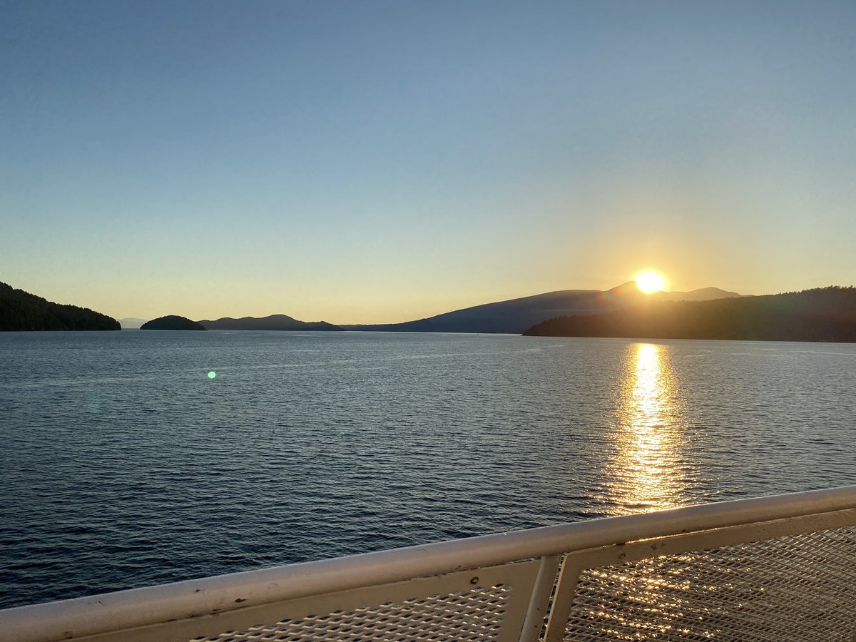 No0b3_tv's tweet photo. I know it’s already been a little since my last upload but here’s a few pictures of British Columbia trying to make the most of the summer 👀 https://t.co/2Tse0m8Cjp