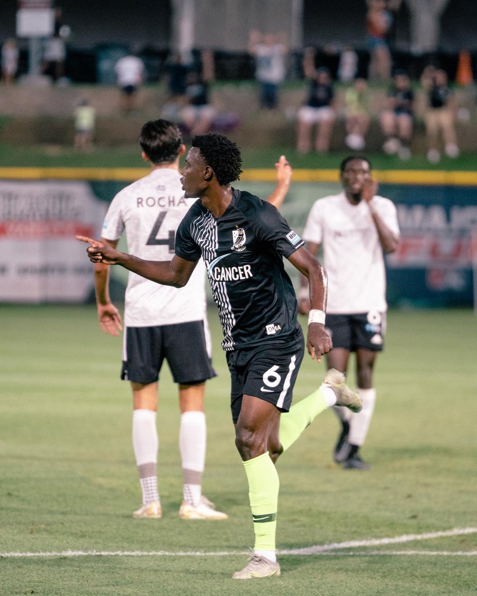 ChavanyW's tweet photo. DON’T EXPECT THE RESPECT.. EARN IT🦁🦁 BIG DWAG🦁🤷🏽‍♂️

Big 🌳points from the boys last night 🫶🏼🫶🏼 https://t.co/SllYrzyCwF