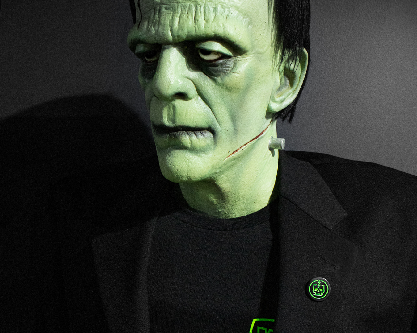 Deadbolt (wearedeadbolt) / Twitter