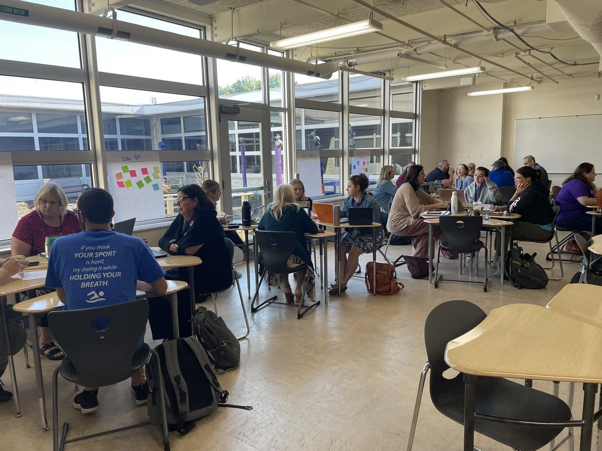 Mrs_Metzgar's tweet photo. After spending 3 days together, @RHSOfficial_RCS teachers shared project and problem designs for a #feedbackprotocol and then shared celebrations and appreciations.  What an awesome experience with amazing educators! Feeling #reynproud! #pbl #prbl @newtechnetwork @ReynCDL https://t.co/os15c85Vkl