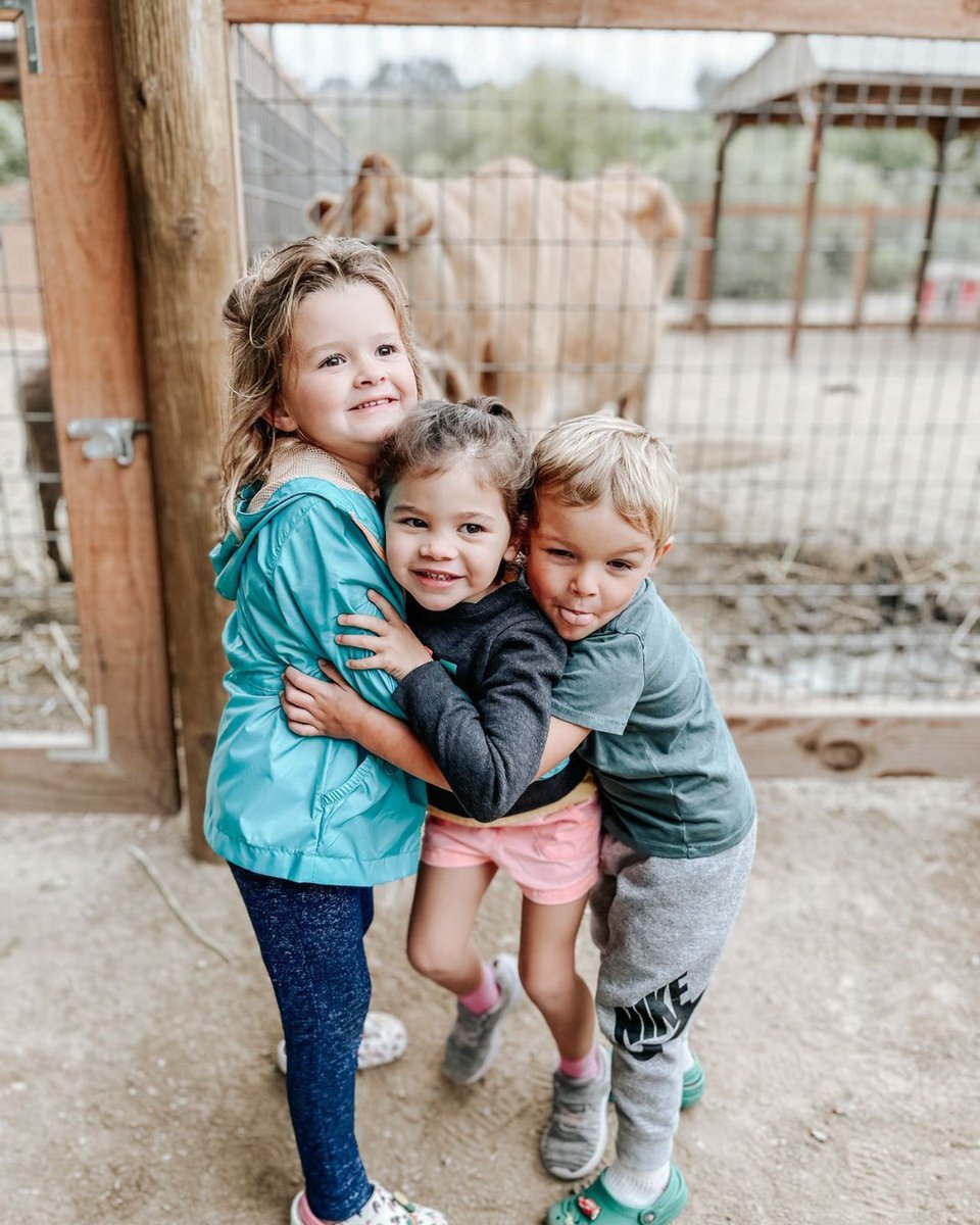 Looking to plan some fun family activities for your Avila Beach vacation? Check out <a href="/AvilaValleyBarn/">Avila Valley Barn</a> 🐑 With so many activities like pony rides, tractor rides, live music, great food, &amp; more there is something for everyone to enjoy. 😊 

📸: @kelseyandfive