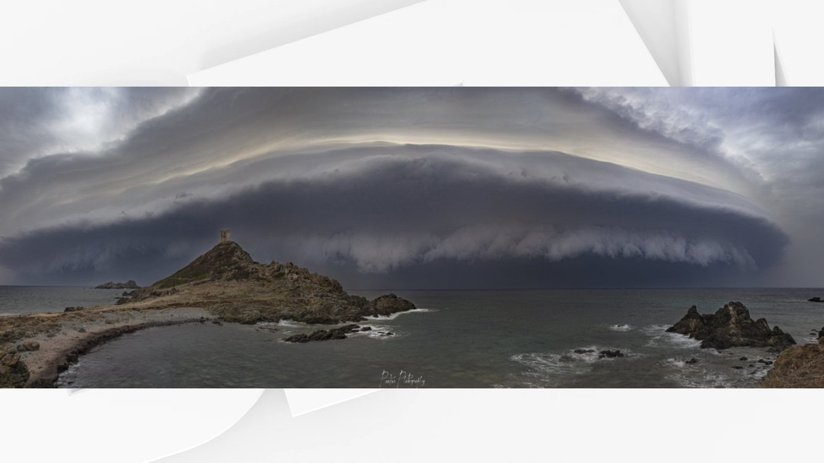 BFMTV's tweet photo. Corse: qu'est-ce qu'un arcus, ce nuage inquiétant qui a précédé les violents orages? https://t.co/LZ6v1yWz6h https://t.co/rAO02GeLJ6