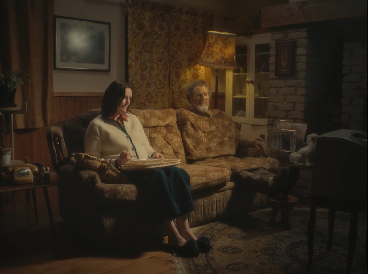 KLOF Mag tweet media