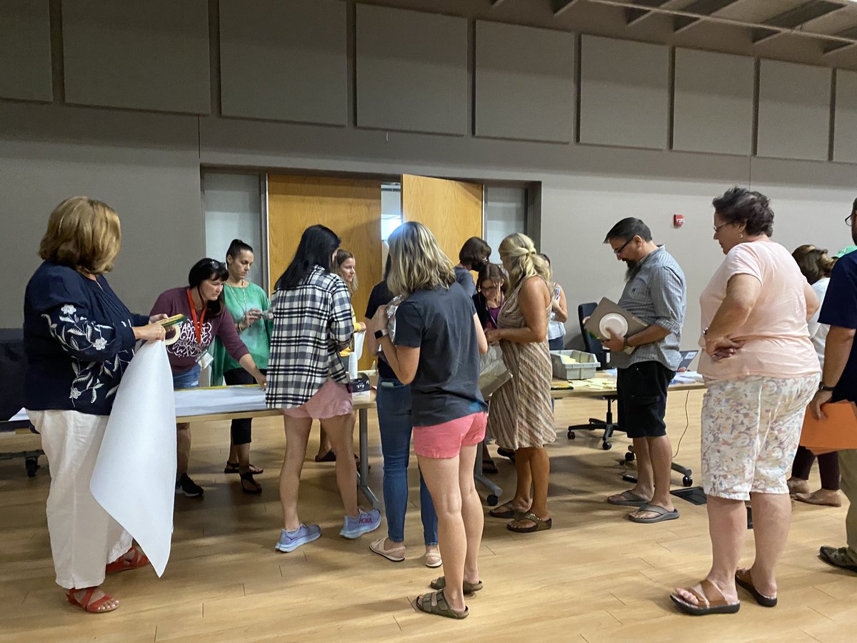 Lincoln IU12 STEM tweet media