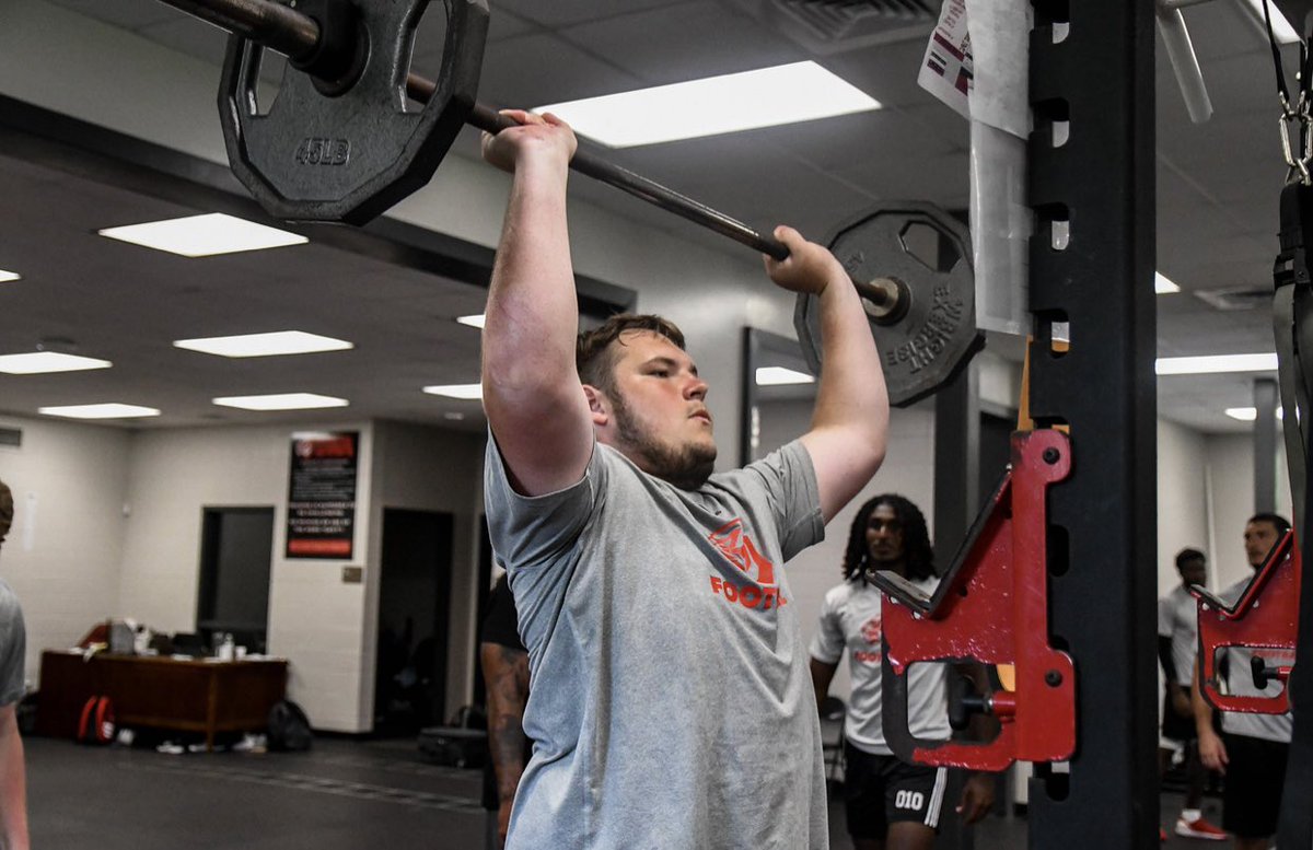 BenNewton71's tweet photo. Almost season, getting that work in💪🏼💯
@uwa_football https://t.co/86fHbAH1bZ