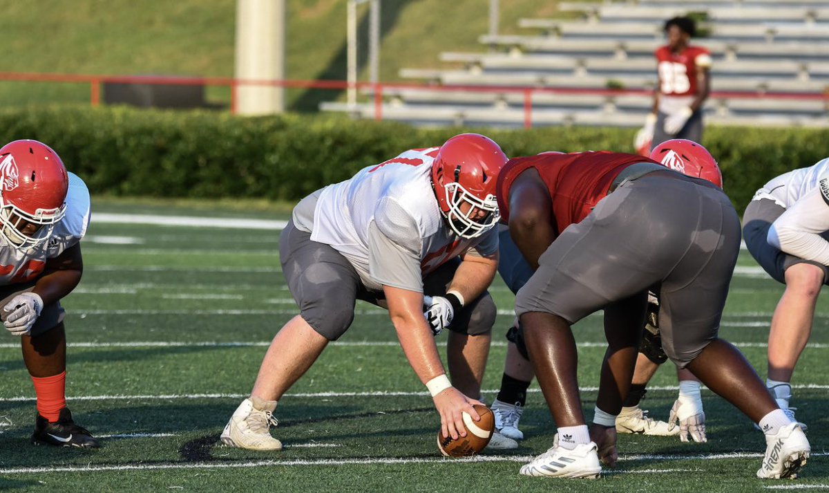 BenNewton71's tweet photo. Almost season, getting that work in💪🏼💯
@uwa_football https://t.co/86fHbAH1bZ
