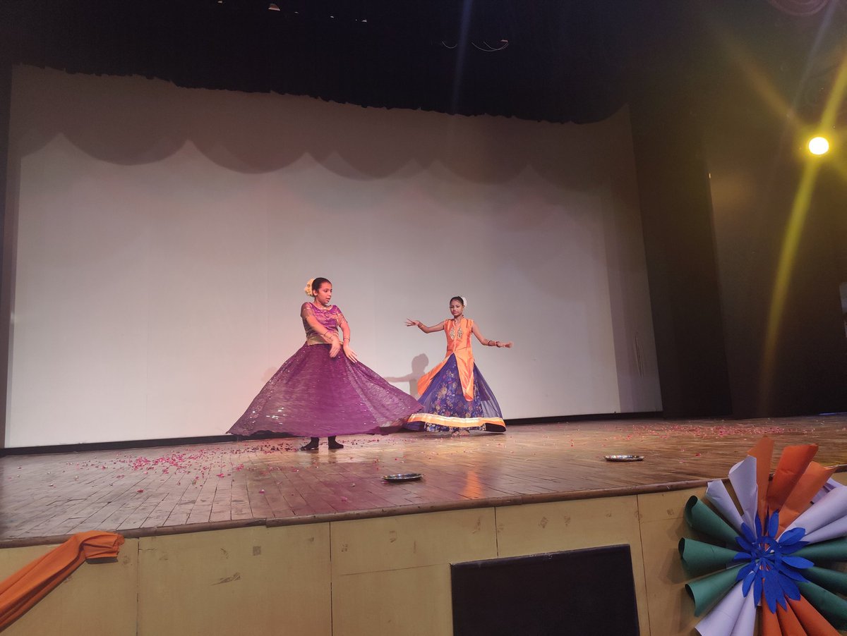 pntduggal's tweet photo. #learningwithoutbags at #ahlconintl . Students really enjoyed their day with lot of activities #artintegration #sportsintegration #NEP2020 https://t.co/FN7TE4gwRA