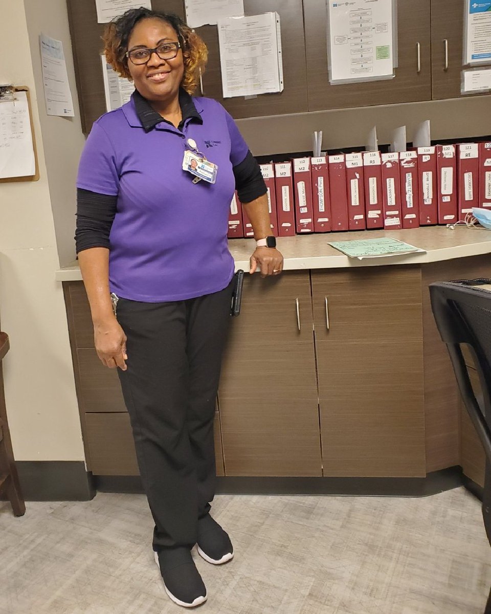 CovenantCA's tweet photo. It's no surprise Rachael Obaroh was nominated for the Collaboration Mission Award this year.๐ A foundational member of St. Teresa Place since 2017, Rachel consistently demonstrates the power of working together to get results. Learn more: https://t.co/9TzqQsbTxt #CovenantMission https://t.co/WwTlsuIVA0