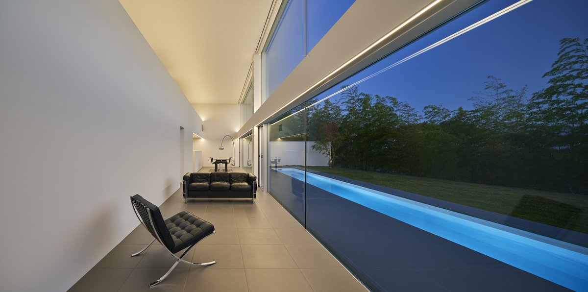 800askmark's tweet photo. Wherever you are inside this #luxuryhome, the outdoors is right there with you. #homestyle  https://t.co/Lgws6gMtcq https://t.co/6VAjB6T3rn