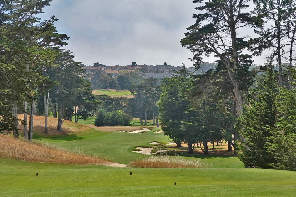 GolfCourseGurus's tweet photo. I've been hearing a lot of hype about Cal Club the last several years and was finally able to get out there.  WOW!  For me, it is comfortably the best course in the Bay Area and has exceptional terrain; I absolutely loved it!  @CalClub1918 @Calsuper  https://t.co/Rn5pPaPhSf https://t.co/W6z4rEVMad