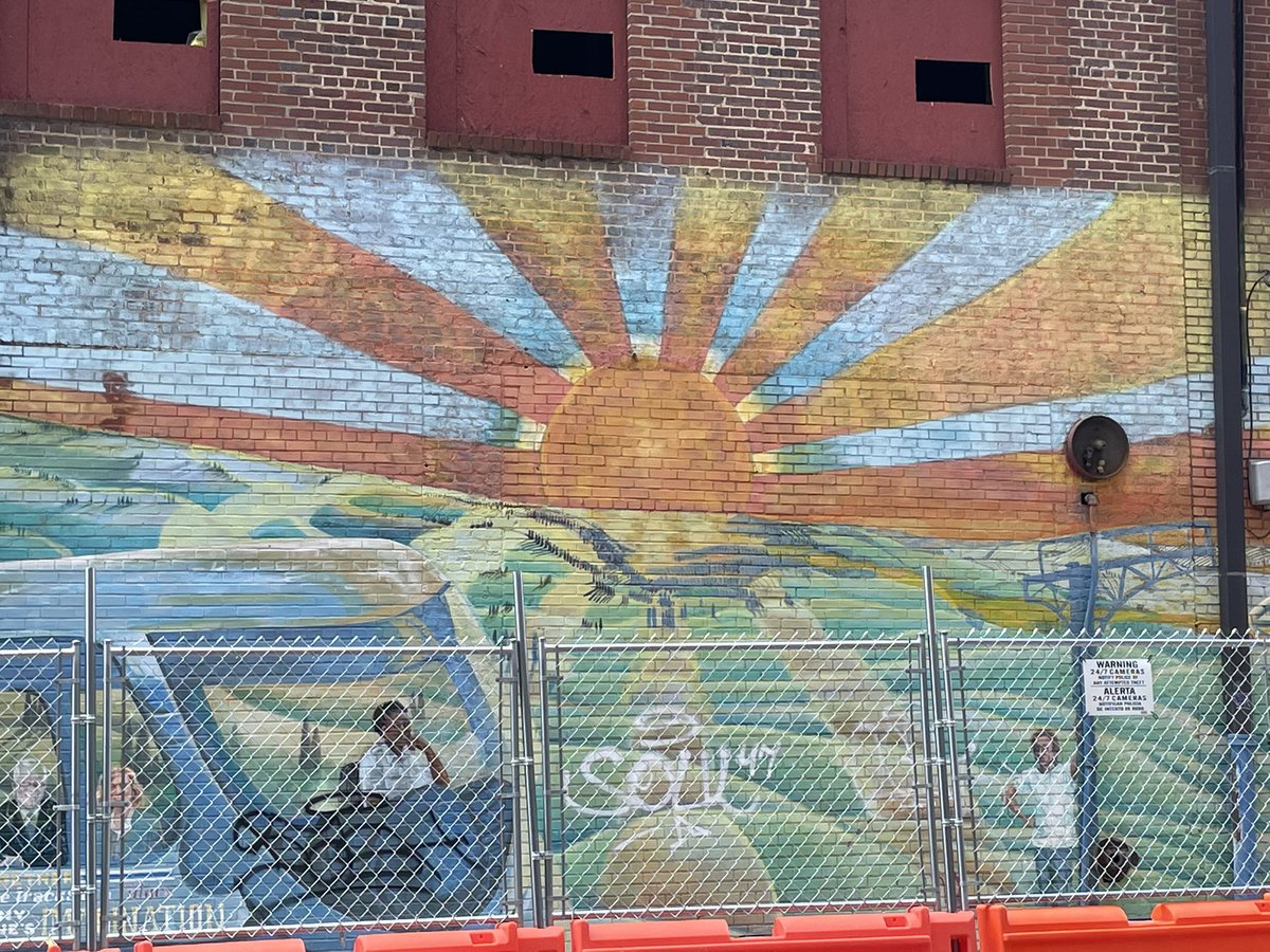class_ramos's tweet photo. Be the sunshine! Radiate positivity! #fwesdestinationpositivity https://t.co/e9DRUGFKxH