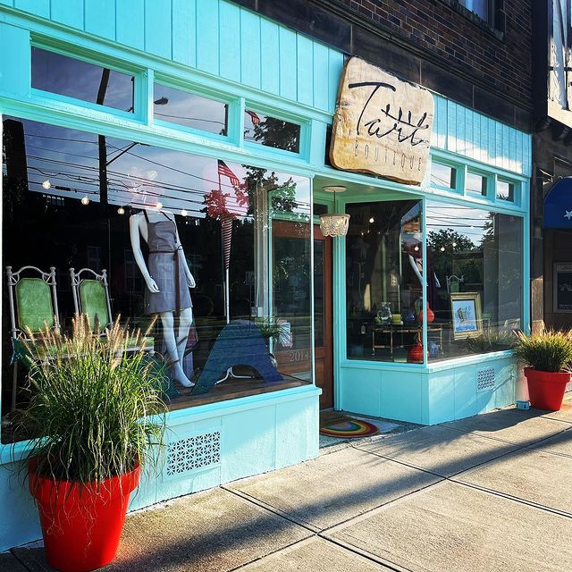 RTZCLE's tweet photo. Small #Cleveland shops really need your support in these tough times. Please visit Tart Boutique in Rocky River here https://t.co/c22j27qxf6 Please #supportlocal #womanowned #vintage #handmade #localartists. https://t.co/L5lclj3Yqs https://t.co/9Ddw6kXTQP
