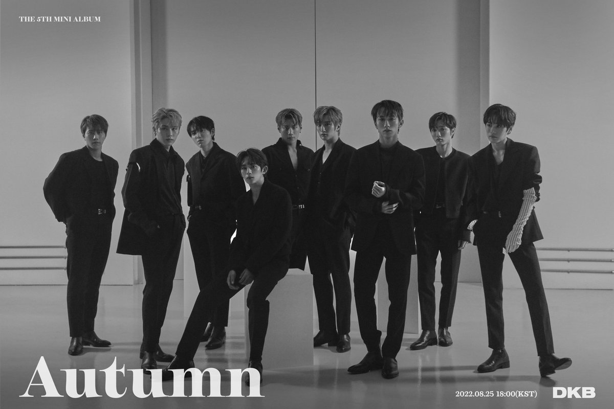 KpopperFanmulti's tweet photo. 📸 Divulgado fotos teasers 02 do 𝟓𝐭𝐡 𝐌𝐢𝐧𝐢 𝐀𝐥𝐛𝐮𝐦
[𝐀𝐮𝐭𝐮𝐦𝐧] do grupo #DKB que será lançado dia 25 de agosto! 
⠀
#다크비 #DKB_comeback 
#kpop 
(1/4) https://t.co/vrznxOOR0u