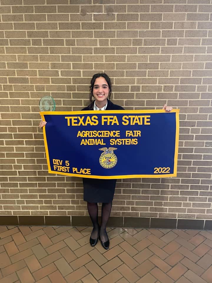 BryanISD_CTE's tweet photo. Bryan HS FFA attended the 94th Annual Texas FFA State Convention this summer. Congratulations to Harmony Smith on placing first in Ag Science Fair, advancing to Nationals in October and Brody Benites who received his Lonestar Degree! #BryanISDCTE #ChildrenFirstAlways https://t.co/McFPNaCtw0