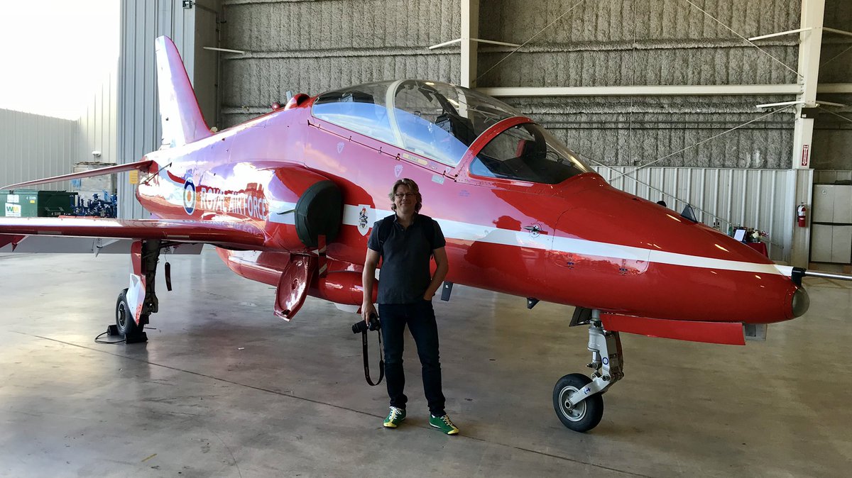 JGrunsell's tweet photo. Red Arrows North America tour visit to Vancouver. Awesome to meet the team. #RedArrows #RAF #YVR #hawkjet #militaryaviation @cvvhrn @DWHonan @jmrutl01 @USAS_WW1 @aerohistorian @Fiona75975939 @ilove_aviation @rafredarrows https://t.co/9I8C9qU9Ct