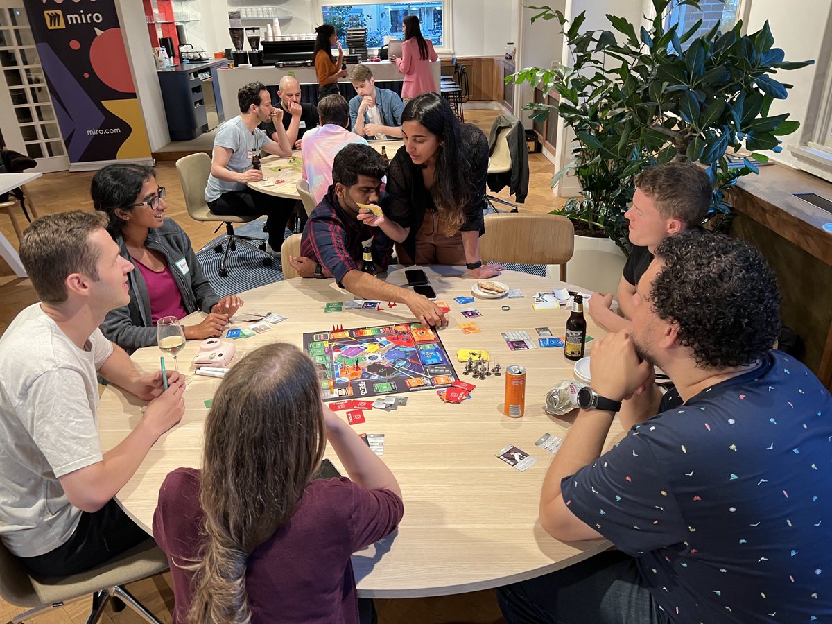 sidvanwijk's tweet photo. Boardgame night at ⁦@MiroHQ⁩ ! This is amazing! 😄 https://t.co/2keRmxMrpC