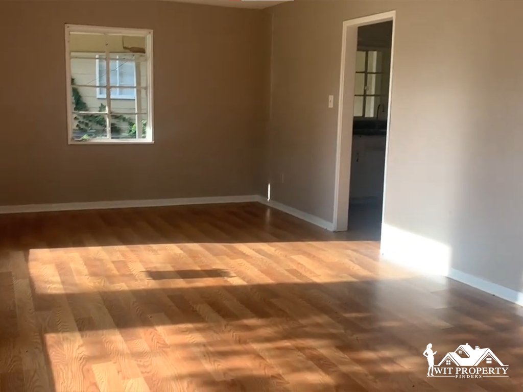WITProperty's tweet photo. This home is at Oak Forest in a pleasant environment, has one and a half bathroom, tidy flooring, and nice bedrooms.

Rooms are standard-sized(1170 sq ft.), will comfortably fit a family of 4 to 6.
At $1050/mo.

Placement fee: $950

Call us at 601-707-8999 for a viewing.

#rent https://t.co/9Jbp68VLvP
