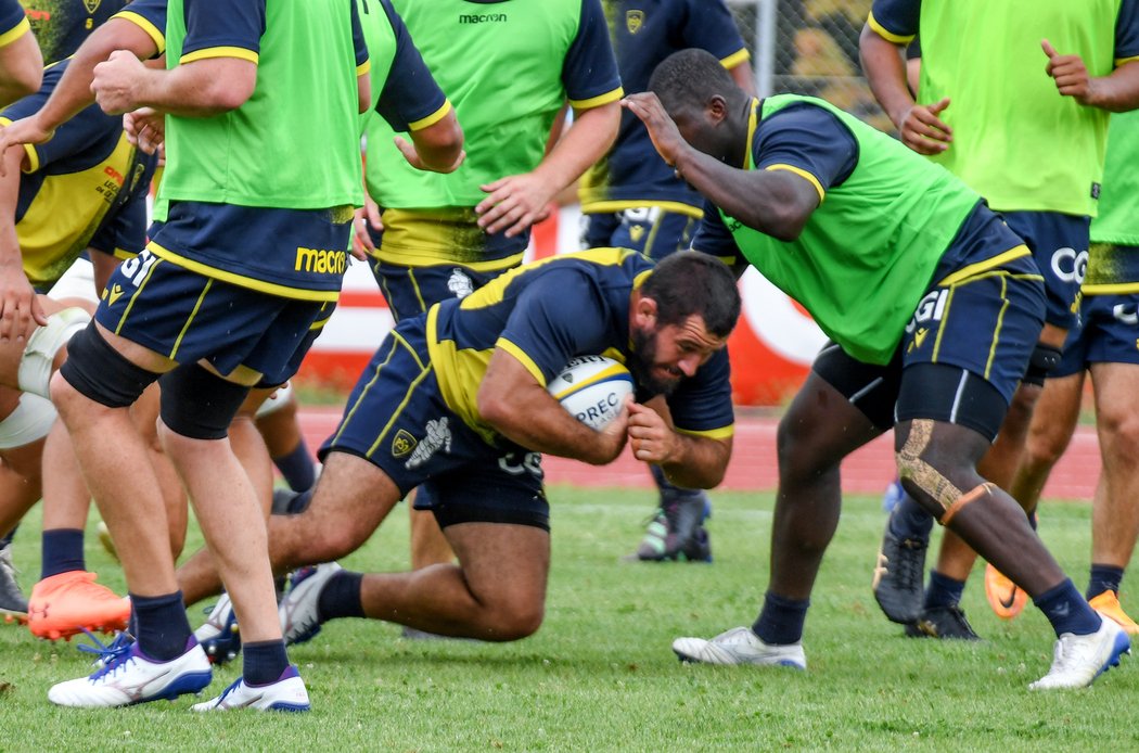 LaMontagne_TDS's tweet photo. #Rugby / Etienne #Falgoux (@ASMOfficiel #Clermont) : « Se servir de la saison dernière »
https://t.co/MGxgmtup5I https://t.co/TSvryZIgUt