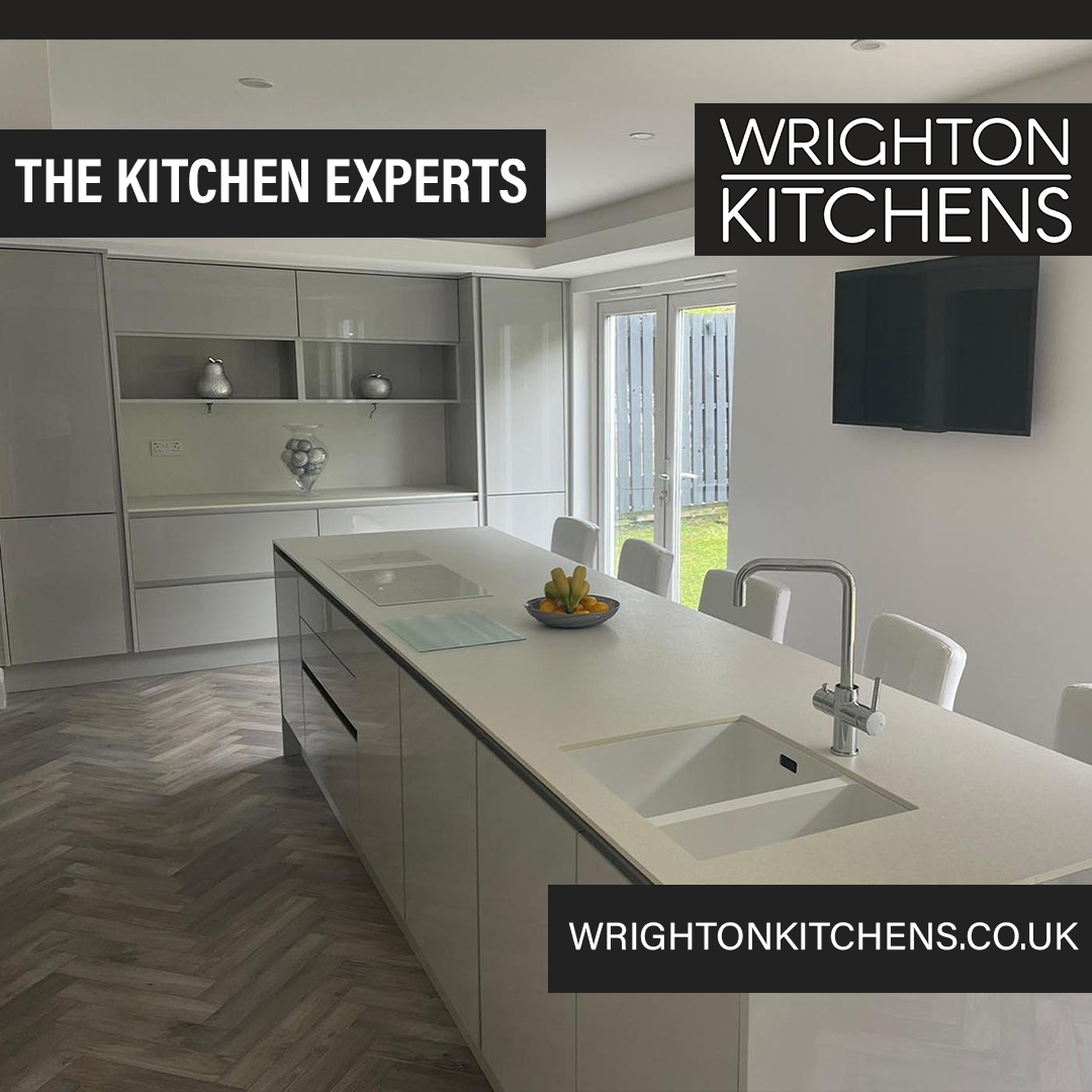 Let us add your branding and logo to any workwear item. Tshirts, Jackets, Hi-Vis, Hats, Trousers.. Full range on our website evoworkwear.co.uk #workwear #construction #carpentry #joinery #electrician #plumbing #plumber #builder #trustatrader #mybuilder #checkatrade